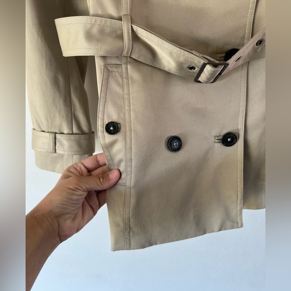 Brooks Brothers Tan With Gray Collar Belted Double Breasted Short Trench Coat - Picture 2 of 12